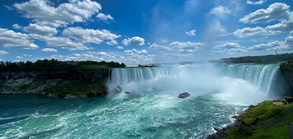 niagara anniversary golf package