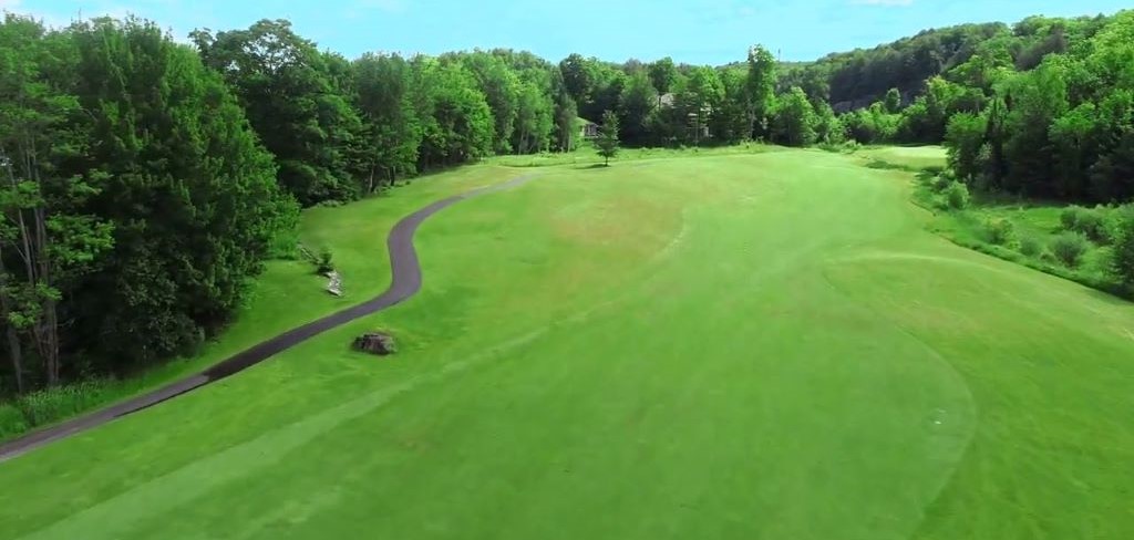 summer golfing muskoka