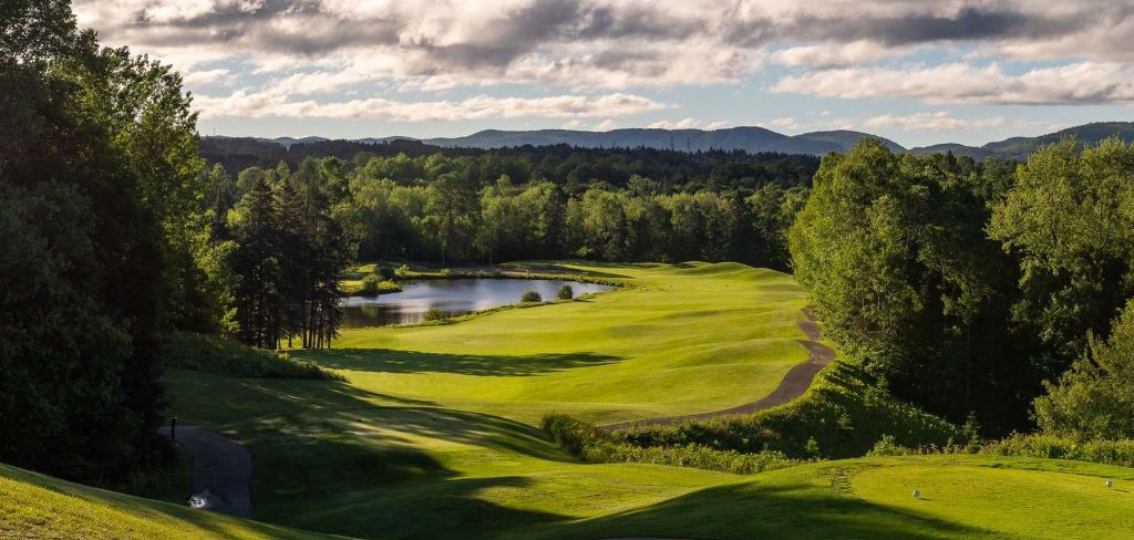 top golf courses mont tremblant la bete