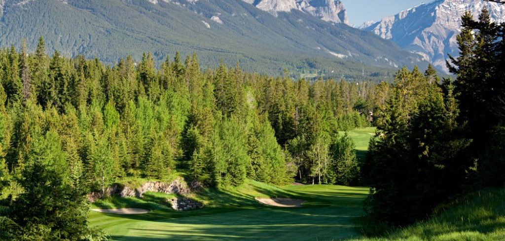 golf courses in banff and canmore